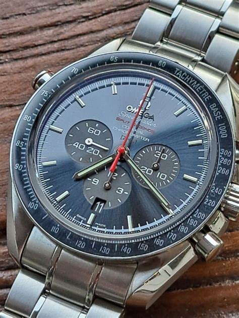 omega speedmaster split seconds.